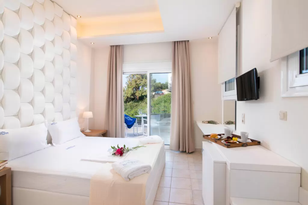 blue-view-thassos-deluxe-double-side-view-02