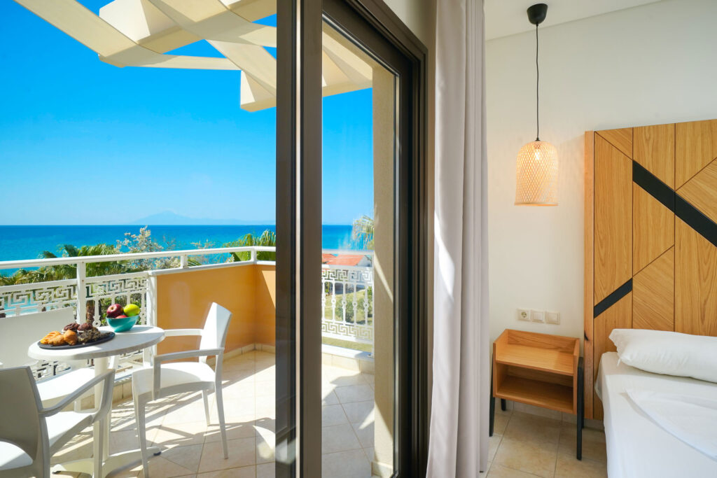 blue-view-thassos-triple-room-03