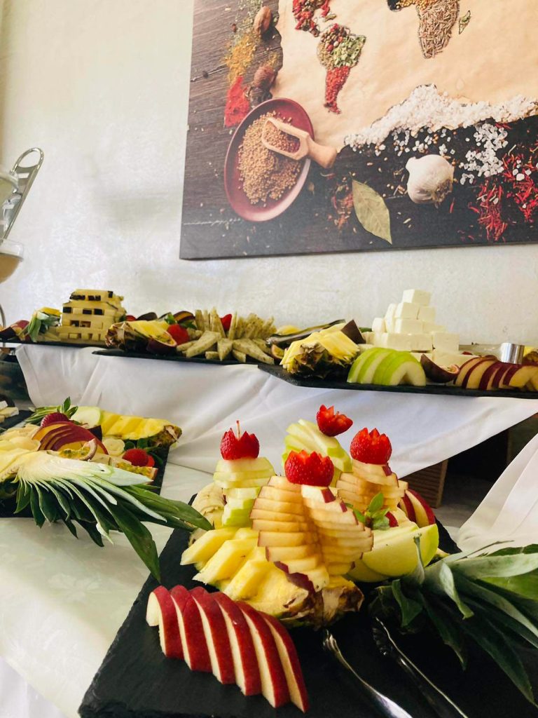 330206561_1384284252142190_8672775718185794252_n