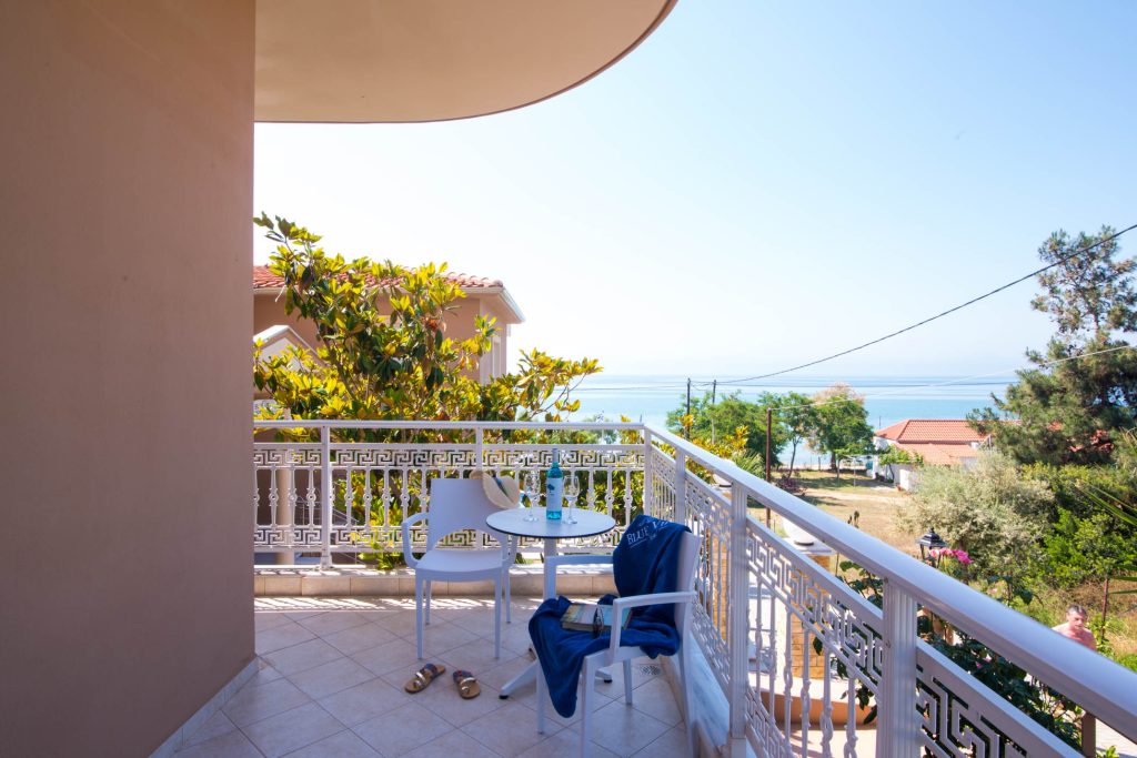 blue-view-thassos-quadruple-13